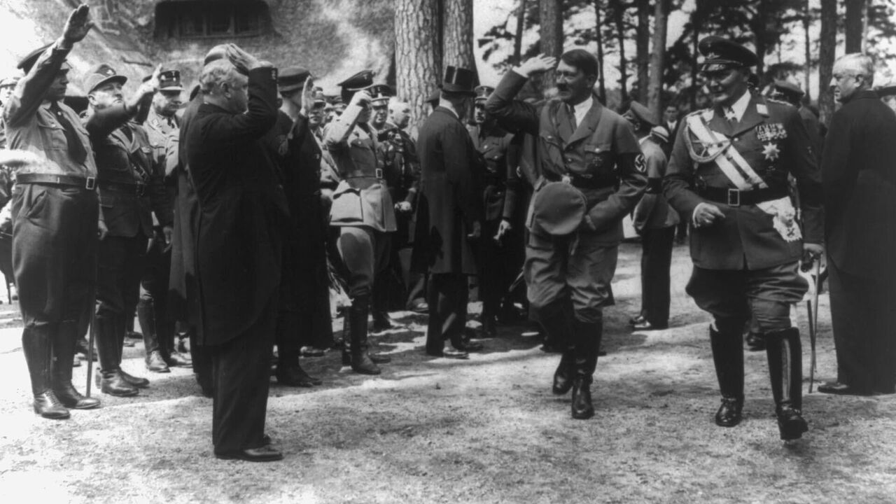Vignette du programme télé La traque des nazis