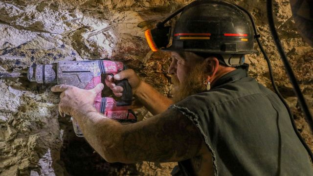 Vignette du programme télé Chercheurs d'opale - Saison 7