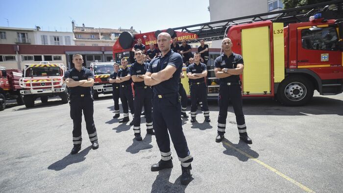 Vignette du programme télé Pompiers : leur vie en direct