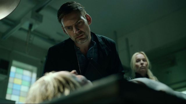 Vignette du programme télé Reykjavik 112 : Course contre la mort - Saison 1