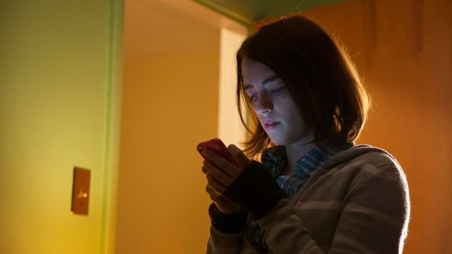 Vignette du programme télé Connexions dangereuses - Saison 3