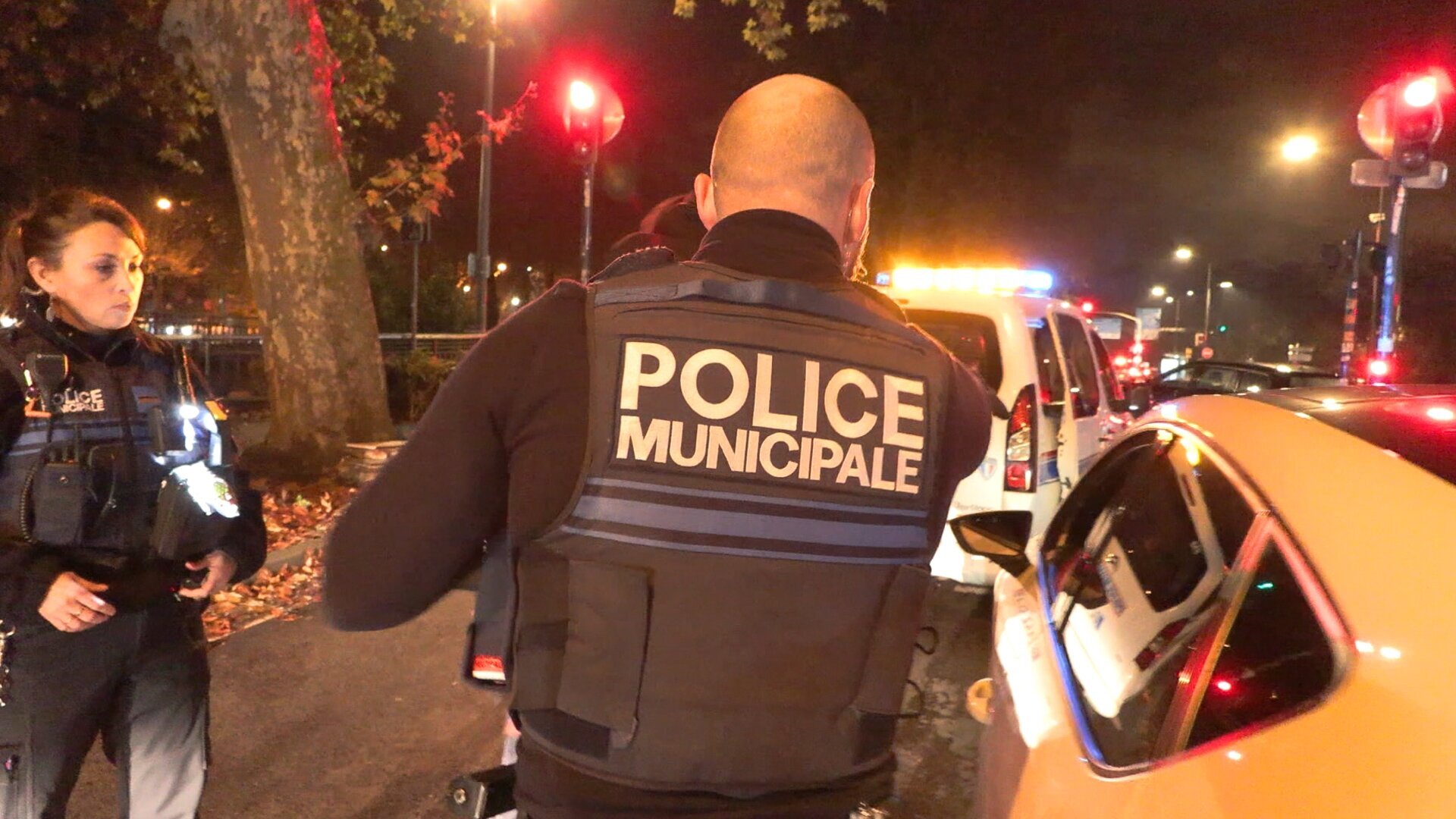 Vignette du programme télé 100 jours avec la police d'Occitanie