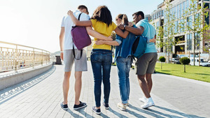 Vignette du programme télé Les Niouzz : Luana t'explique