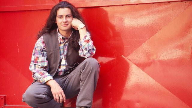 Vignette du programme télé Hélène et les garçons - Saison 1