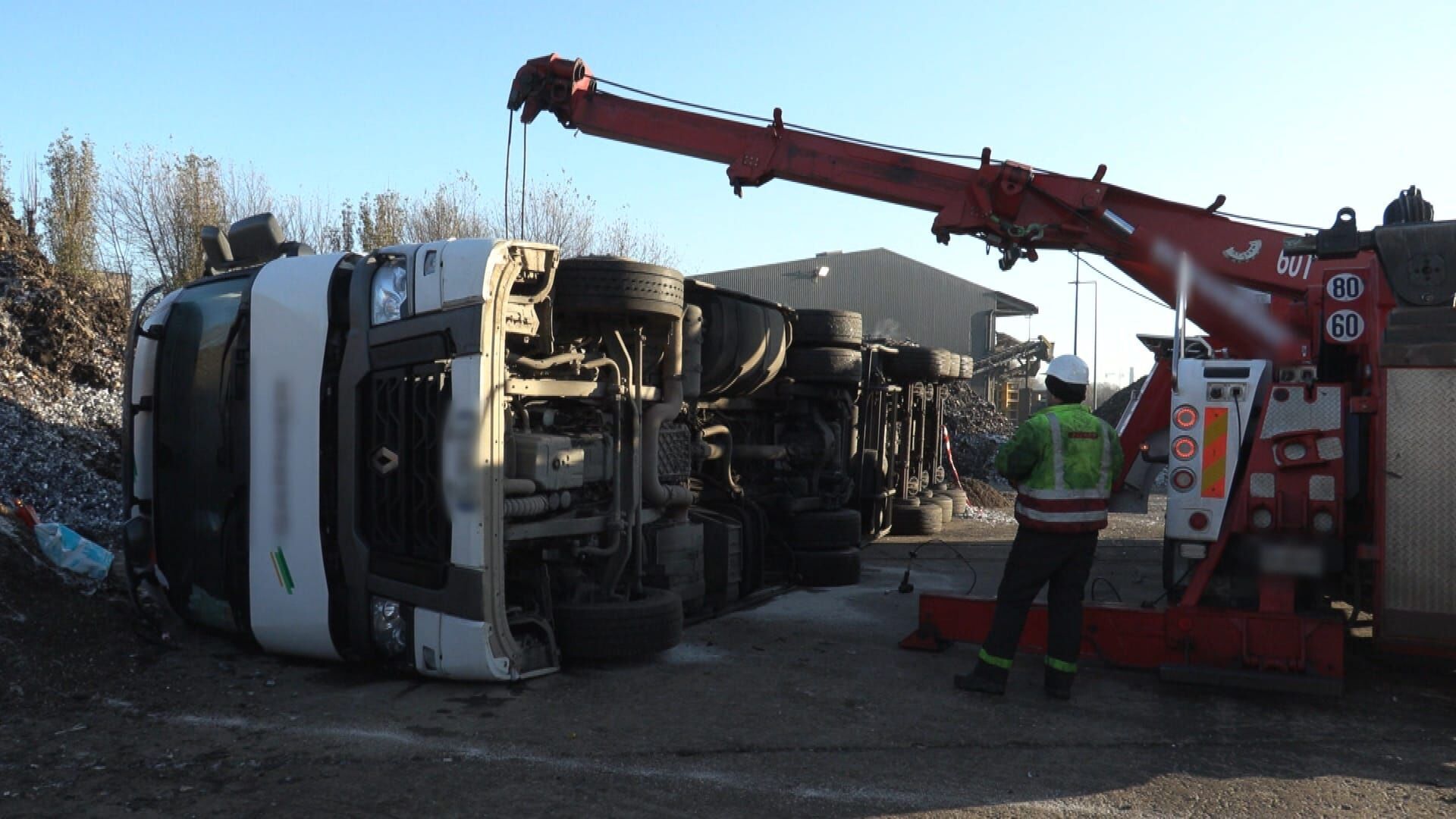 Vignette du programme télé 100 jours avec les dépanneurs de l'autoroute