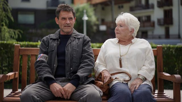 Vignette du programme télé Meurtres à... - Saison 6