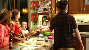 Vignette du programme télé The Middle (Viva les Heck !) S9 (1/24)