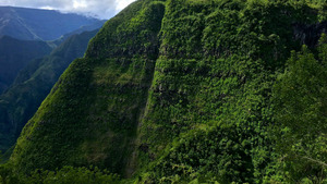 Vignette du programme télé Les plus beaux treks (La Réunion) S2 (n°3)