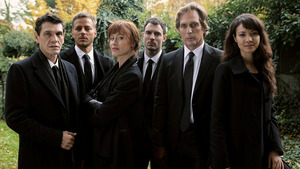 Vignette du programme télé Crossing Lines (La croisée des chemins) S1 (10/10)