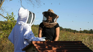 Vignette du programme télé L'Incroyable ferme des Pols (L'hiver approche) S1 (11/14)