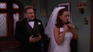 Vignette du programme télé Un gars du Queens (La déposition) S4 (11/25)