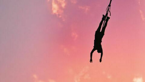 Vignette du programme télé AJ Hackett, sa majesté de l'extrême S1 (n°1)