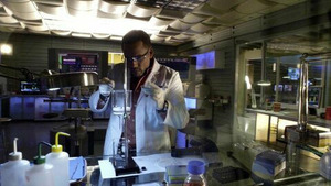 Vignette du programme télé Les experts : Manhattan (Après la bataille) S6 (5/23)