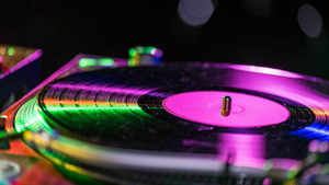 Vignette du programme télé Thanks god it's friday