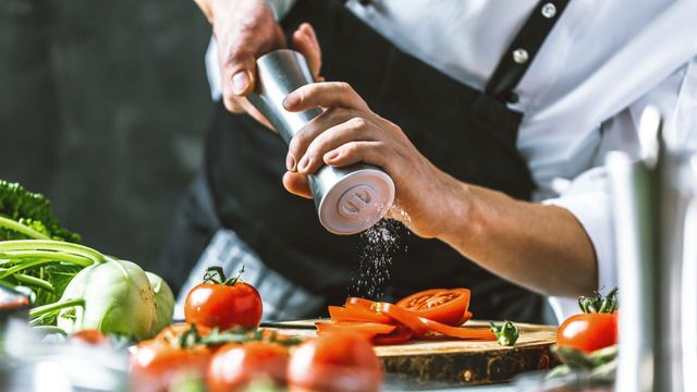 Vignette du programme télé Cauchemar en cuisine - Saison 14
