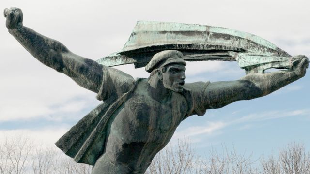 Vignette du programme télé Rideau de fer, l'occupation soviétique