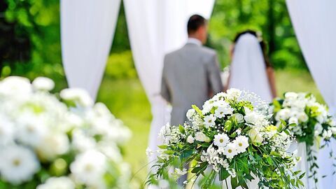 Vignette du programme télé Quatre mariages pour une lune de miel