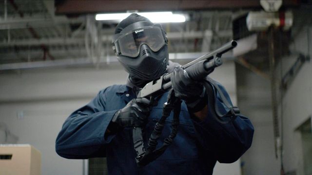 Vignette du programme télé Lee Murray, le coût du risque - Saison 1