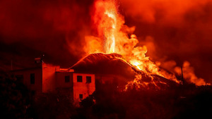 Vignette du programme télé Face aux forces de la Nature (Volcans) S1 (3/6)