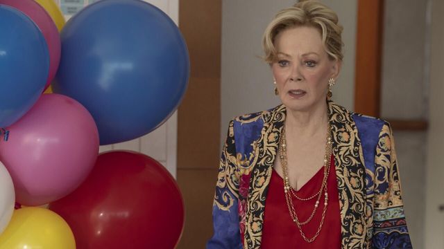 Vignette du programme télé Hacks - Saison 4