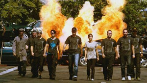 Vignette du programme télé Stunt Heroes (Drift, fly & fire) S1 (n°1)