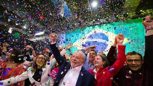 Vignette du programme télé Le roman de Lula S1 (n°1)