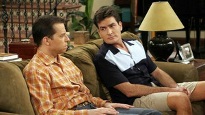 Vignette du programme télé Mon oncle Charlie (Faux frères) S2 (20/24)