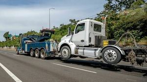 Vignette du programme télé La route de l'enfer : Canada (Oil and Water) S8 (4/17)