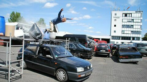 Vignette du programme télé Stunt Heroes (Salto mortale) S1 (2/13)