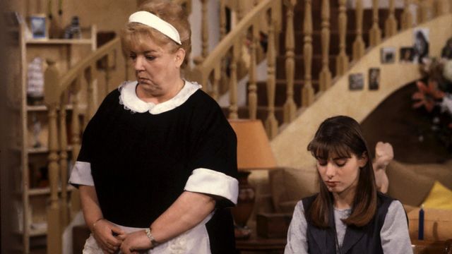 Vignette du programme télé Le miel et les abeilles - Saison 1