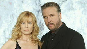 Vignette du programme télé Les experts (Sens dessus dessous) S10 (16/23)