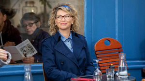 Vignette du programme télé Candice Renoir (Chassez le naturel, il revient au galop) S7 (6/10)