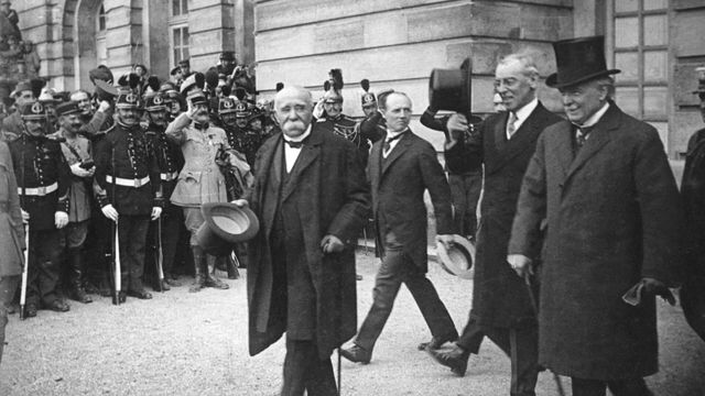 Vignette du programme télé Le traité de Versailles, la guerre gagnée, la paix perdue