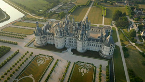 Vignette du programme télé Le génie des bâtisseurs (Chambord, la splendeur architecturale) S1 (4/6)