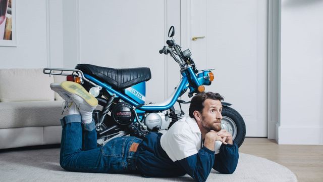 Vignette du programme télé Pablo Mira : Passé simple