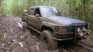 Vignette du programme télé Les routes de l'impossible (Guatemala, sous le ciel des Mayas) S17 (3/5)