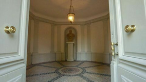 Vignette du programme télé Les trésors de la Riviera française (La Riviera des princes) (1/2)