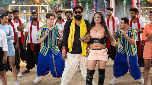 Vignette du programme télé Souvenirs - le fabuleux voyage de Seb et Sofyan - Saison 1