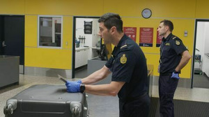 Vignette du programme télé Douanes sous haute surveillance S16 (1/20)