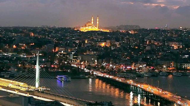 Vignette du programme télé La route de la soie et autres merveilles - Saison 1