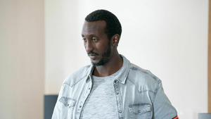 Vignette du programme télé Candice Renoir (Ce qui ne tue pas rend plus fort) S8 (4/10)