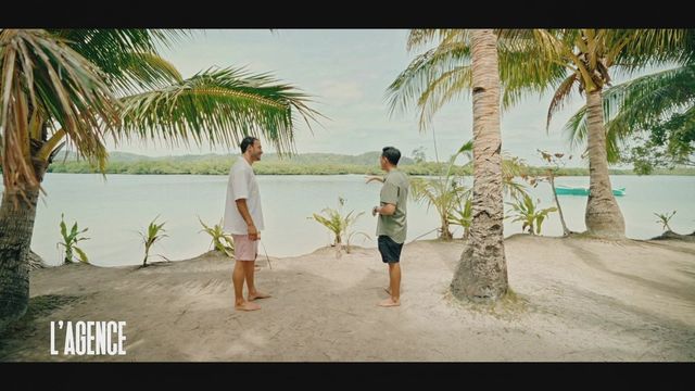 Vignette du programme télé L'agence : l'immobilier de luxe en famille - Saison 5