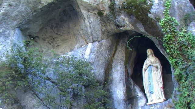 Vignette du programme télé Le mystère de la grotte de Lourdes