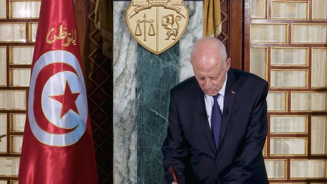 Vignette du programme télé Tunisie, la révolution trahie