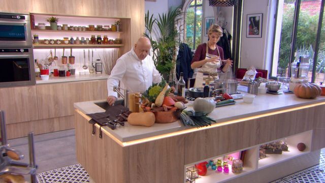 Vignette du programme télé Les carnets de Julie