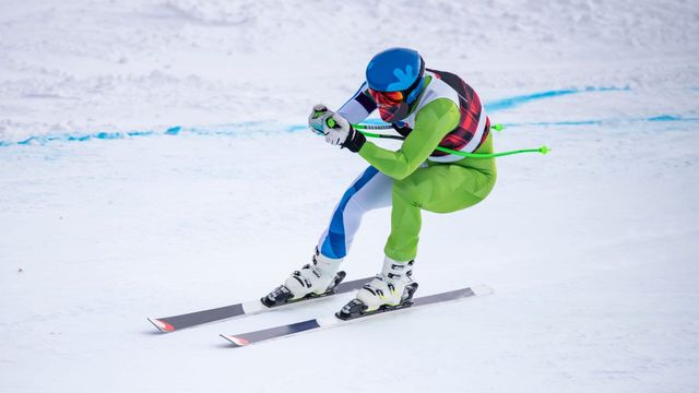 Vignette du programme télé Slalom géant messieurs. 1re manche