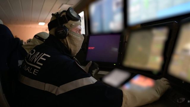 Vignette du programme télé Toulon : la base aux technos top secrètes