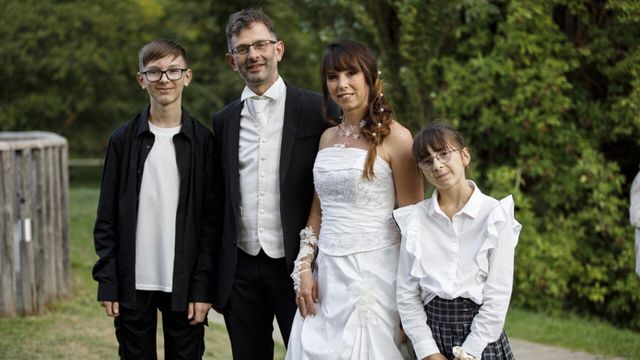 Vignette du programme télé L'amour est dans le pré - Saison 20