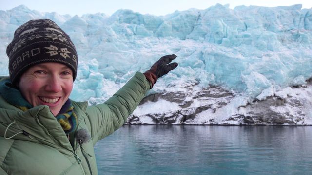 Vignette du programme télé Heïdi's Ice, en Arctique avec une glaciologue