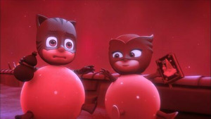 Vignette du programme télé Les Pyjamasques (Gluglu et la lave collante) S2 (30/52)